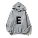 Elegant Essentials Clothing You Need to Add to Your Collection