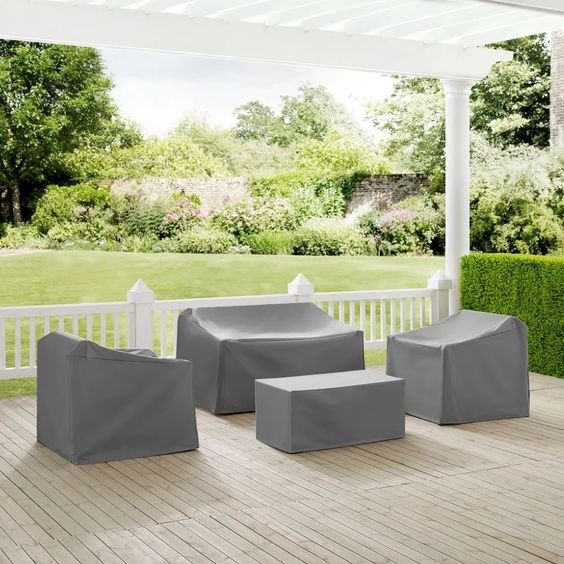 Garden Furniture in Dubai: Transforming Outdoor Spaces with Elegance