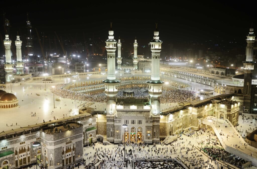 Hajj Package 2024 Pakistan Price and vip hajj