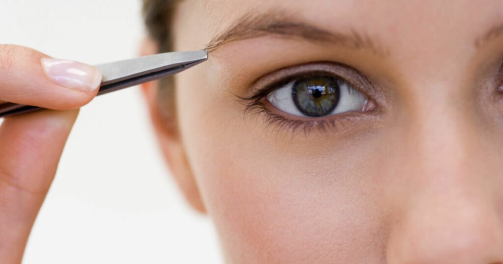 How Choose Professional Tweezers for Eyebrows